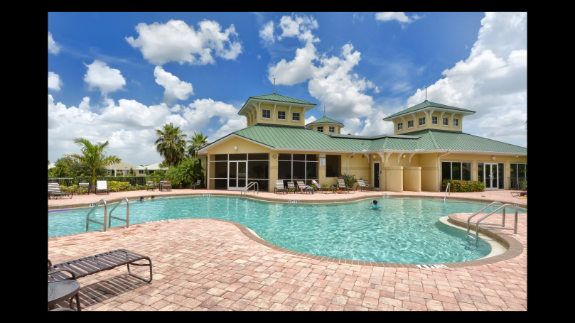 Talon Bay clubhouse and pool